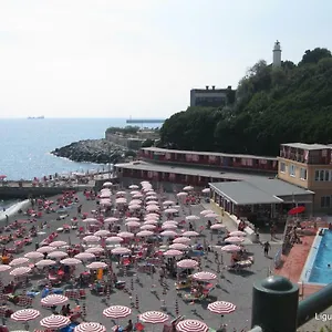 sea-loft.hotelitalianriviera.com/